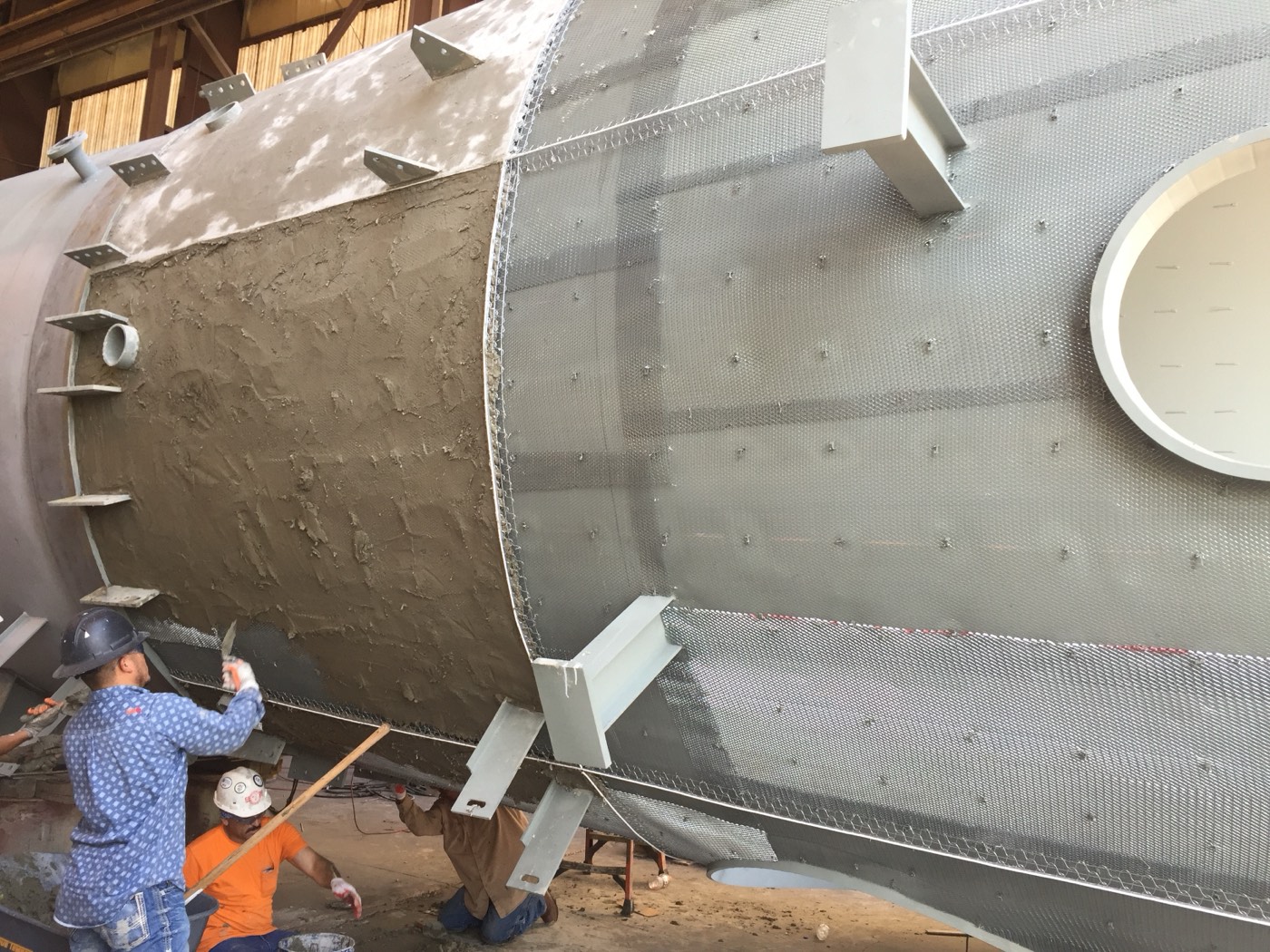 Fireproofing work by Stellar crews at a plant site